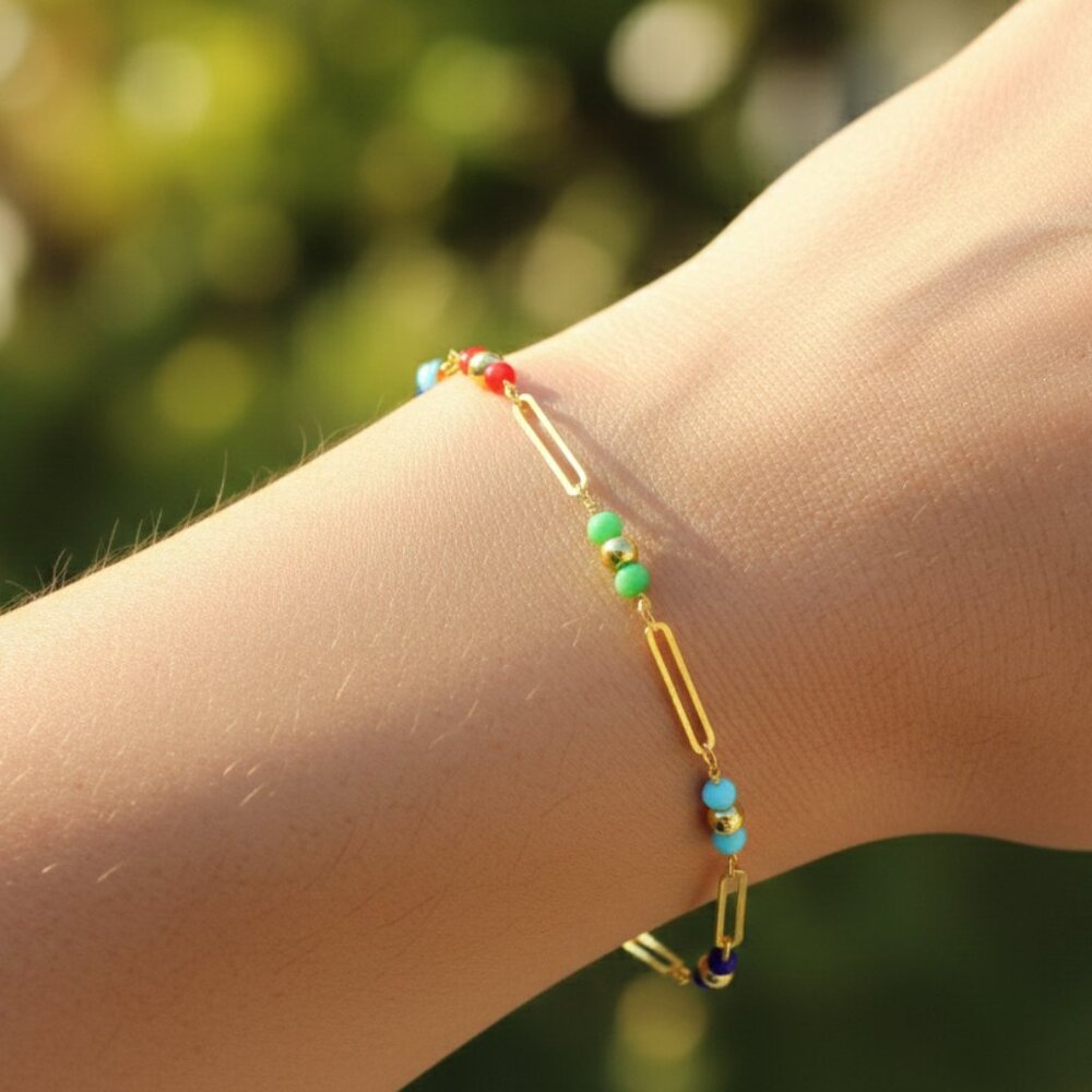 "Trendy Handmade Bracelet – A Stylish Gift for Women & Girls, MAR091149
